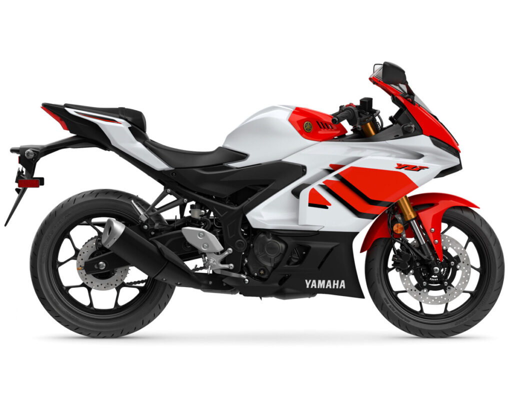 2026 YZF R3