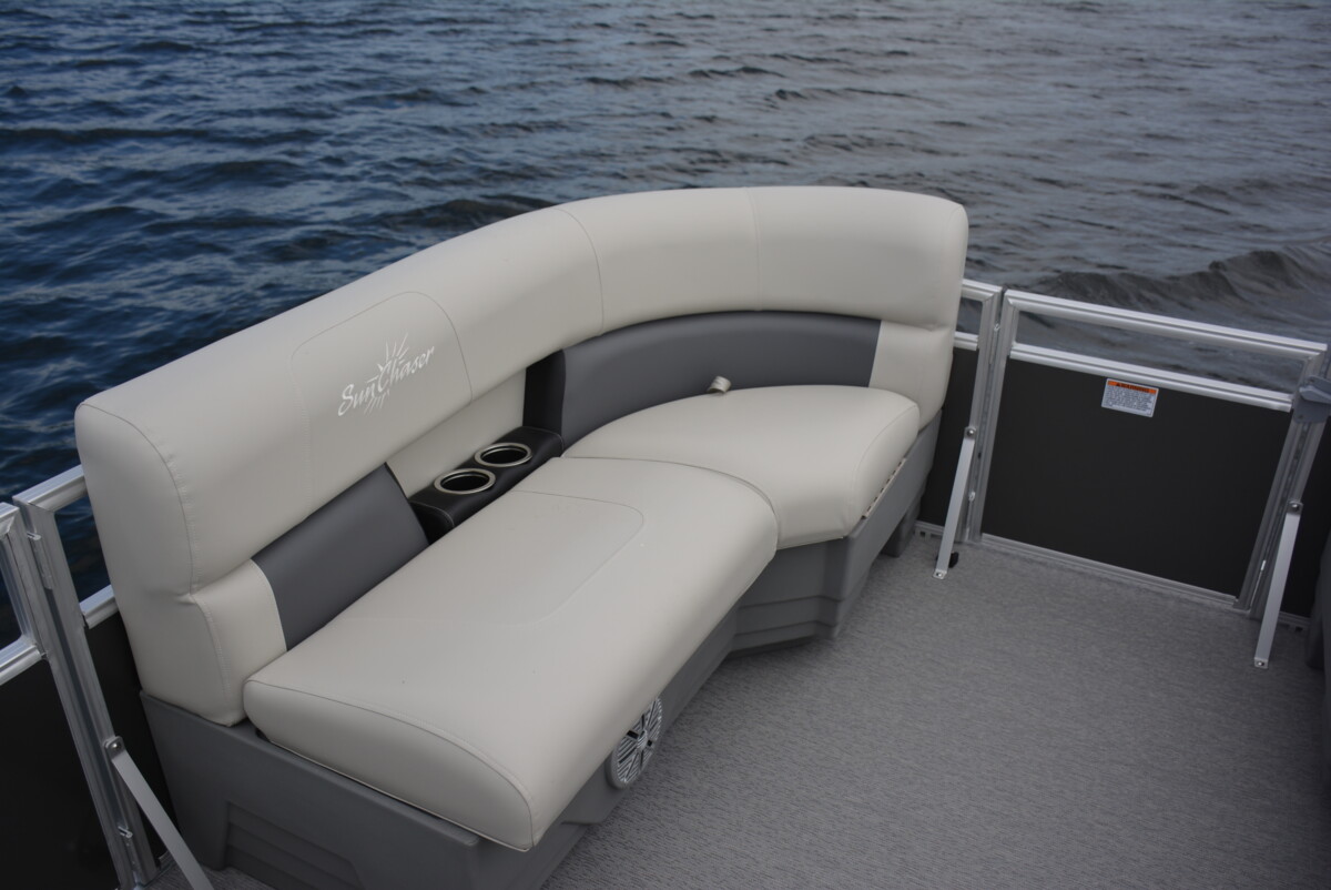 2023 Sunchaser Vista 18 LR Pontoon Powered By Yamaha Quad Expert