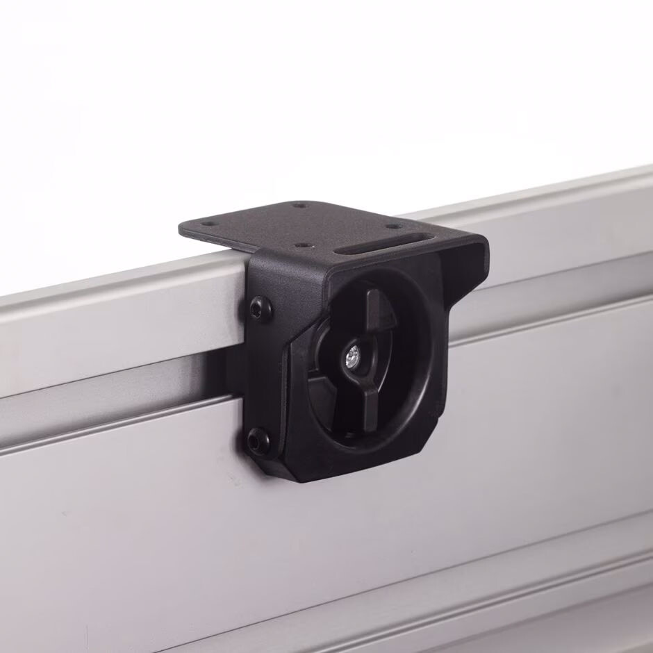 UMAX FusionFitTM Bed Attachment Kit